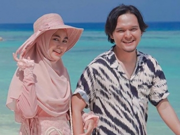 Anisa Rahma Peringati Ultah Pernikahan, Komentar Suami Disorot Gara-gara Panggilan Sayang
