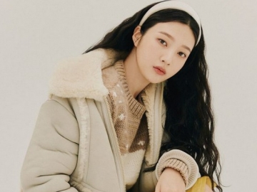 Joy Tampil Elegan dalam Pemotretan Bertema Musim Gugur yang Bikin Fans Makin Kesensem
