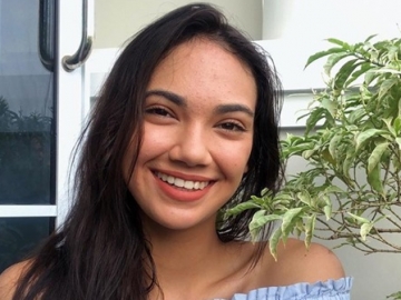 Sabet Penghargaan Jadi Aktris Sinetron Terpopuler, Foto Cantik Haico Van Der Veken Diserbu Fans