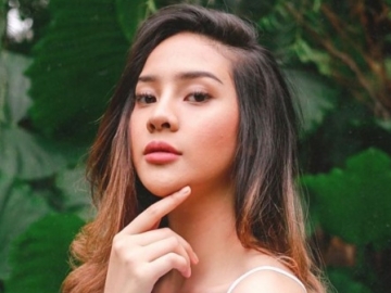 Diminta Bagi Cara Agar Sukses Move On dari Mantan, Anya Geraldine Bilang Begini