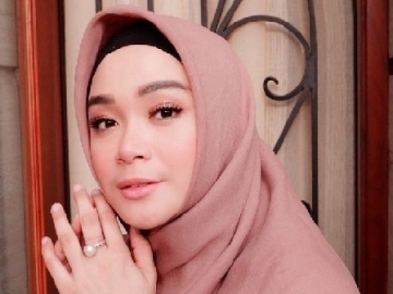 Sheza Idris Ternyata Tak Lagi Panggil Sayang ke Suami, Kenapa?