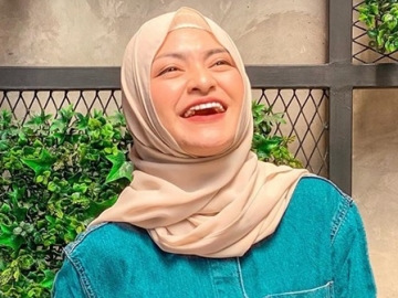 Lenyapkan Semua Foto Tak Berhijab, Nathalie Holscher Kini Mantap Tutup Aurat Usai Mualaf?