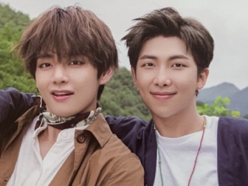 Kocaknya V BTS Goda RM Sambil Nyanyi Dan Joget di Atas Perahu