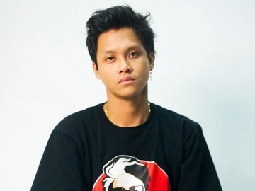 Bikin Video Reaksi Saat Masih Pacaran dengan Jessica Jane, Begini Ekspresi Ericko Lim