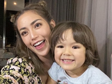 Minta Maaf ke El Barack, Jessica Iskandar Akui Salah: Mama Sudah Egois