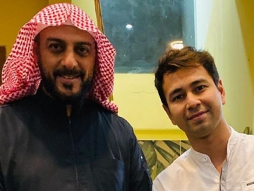 Penampilan Raffi Ahmad Kala Berbincang dengan Syekh Ali Jaber Jadi Sorotan, Dikomentari Begini
