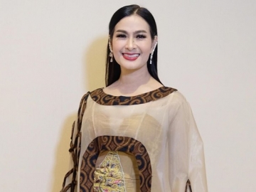 Beredar Video Iis Dahlia Nyanyi di Acara Bergengsi, Suara Fals Banjir Nyinyiran Netizen