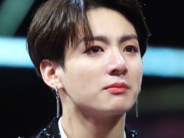 Jungkook Nangis di Momen Tak Terduga Saat Era Album ‘LOVE YOURSELF: Tear’