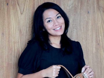 Dewi Lestari Bagikan Potret Usia 19 Tahun, Wajah Cantik Bening Jadi Sorotan