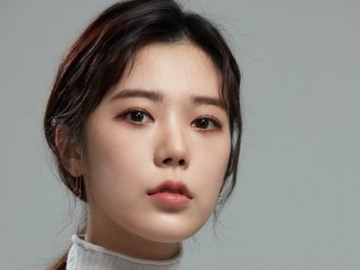 Beri Dukungan CHOCOME, Lizzy Malah Dituding Sindir Sub Unit Cosmic Girls Ini Plagiat Orange Caramel