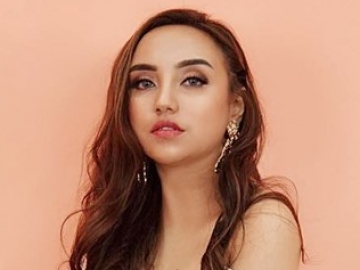 Geram, Salmafina Sunan Tanggapi Video Polisi Ganteng Digoda Demonstran Cewek