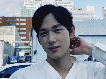 Im Siwan Bagikan Hasil Tes COVID-19 Yang Dijalaninya