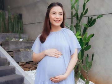 Begitu Memesona, Chelsea Olivia Bagikan Swafoto Terakhir Jelang Melahirkan Calon Anak Kedua