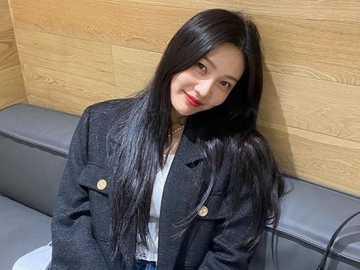 Netizen Sukses Dibuat Terpesona dengan Foto-Foto Joy di K-Pop Festival Gangnam dari Jepretan Pers