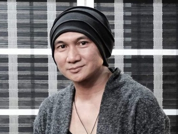 Ngeri, Tangan Anak Anji Kemasukan Cacing Saat Main Pasir