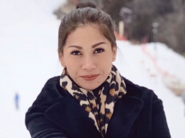 Tata Janeeta Dikabarkan Resmi Menikah Lagi, Foto ‘Manglingi’ Jadi Pengantin Jawa Disorot