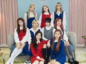 Twice Sukses Pukau Fans dengan Foto Konsep Retro yang Tak Diungkap di Album Baru