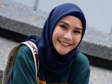 Cerita Zaskia Adya Mecca Bertemu Sepasang Suami-Istri Tunanetra, Ajarkan Ini ke Anak-anaknya