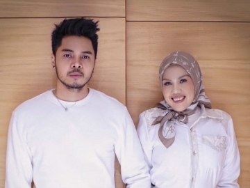 Hubungan Kerap Dituding Settingan, Ely Sugigi Murka dan Beri Kalimat Super Menohok Ini