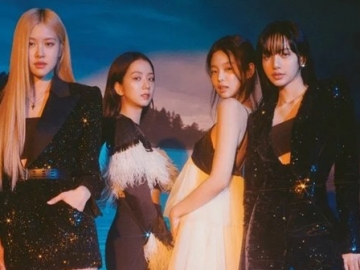 BLACKPINK Rilis Light Stick Versi Baru, Fans Histeris