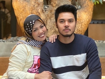 Dewi Persik Keceplosan, Ely Sugigi Ternyata Sudah Nikah Siri dengan Sang Kekasih