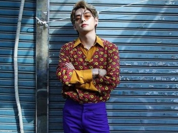 Pakai Kaos Putih dengan Gaya Rambut Pendeknya, Visual V BTS Sukses Hipnotis Fans