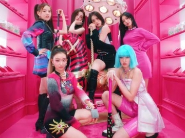 MV ‘So Bad’ STAYC Disebut Plagiat Video Miley Cyrus, Tim Produksi Buka Suara