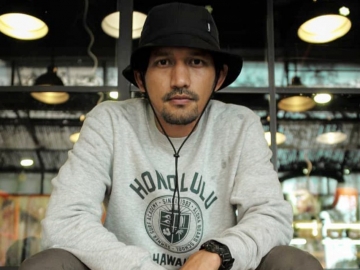 Jarang Disorot, Ibnu Jamil Bagikan Video Candid Putra Tampan Bikin Netter Terpanah