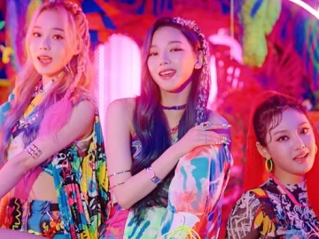 Sosok Wanita di Akhir MV ‘Black Mamba’ aespa Jadi Perbincangan