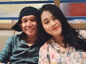 Istri Ginanjar Empat Sekawan Melahirkan Anak Pertama, Paras Tampan Bayinya Langsung Tuai Sorotan