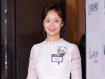 Jeon So Min Buktikan Dirinya Menggemaskan di Potret Masa Kecil Bareng Sang Adik