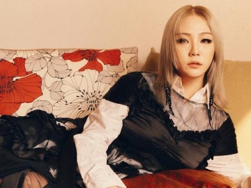 CL Tampil Seksi di Vogue Singapore dan Bicara Soal Album Baru Hingga Tubuhnya yang Jadi Sorotan