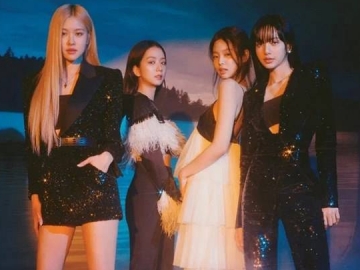 BLACKPINK Terima Penghargaan Group Of The Year 2020 