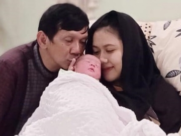 Ginanjar 4 Sekawan Bersyukur Dikaruniai Putra Tampan di Usia 56 Tahun, Bakal Tambah Momongan?