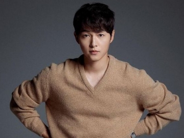 2 Tahun Absen, Song Joong Ki Dikonfirmasi Akan Kembali Jadi MC MAMA 2020