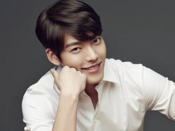 Kuy Cek, Kim Woo Bin Resmi Buka Akun Instagram