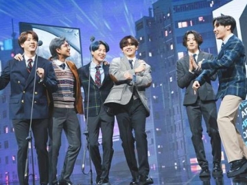 Kritikus Ini Ungkap Alasan Kesuksesan BTS di Dunia Diremehkan Media Korea