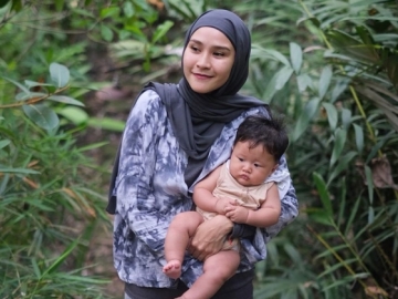 Alami Baby Blues, Zaskia Adya Mecca Sempat Berpikir Akan Lakukan Hal Buruk Ini Pada Bayinya