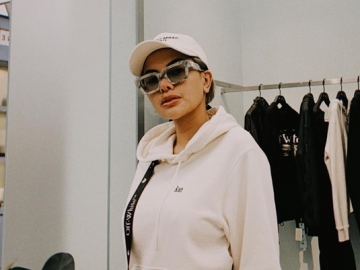 Usai Unggah Video Diduga FPI, Nikita Mirzani Pamer Goyangan Seksi Dituding Tak Kenakan Bra