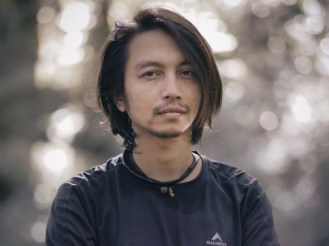 Rilis 'Melawan Hati', Karya Fiersa Besari Kembali Hiasi Trending YouTube