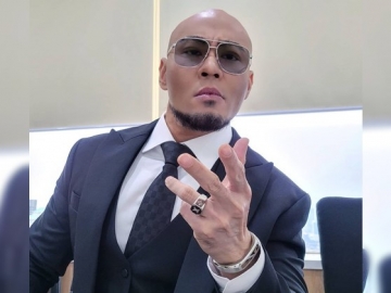 Meski Sudah Jadi Mualaf, Deddy Corbuzier Ungkap Makna Natal Bagi Dirinya