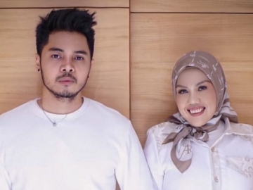 Sering Dicibir Pedas, Ely Sugigi Beber Penyebab Ekspresi Aher Selalu Judes Kala Difoto: Bukan Geli