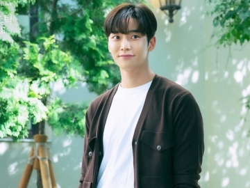 Jadi Brondong yang Suka Wanita Lebih Tua, Rowoon Bicara Karakternya di 'She Would Never Know'
