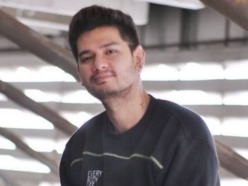 Kevin Hillers Sampai Diancam Dilempar Batu Karena Peran di 'Ikatan Cinta', Beri Tanggapan Begini