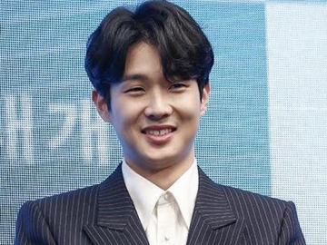 Pernah Tinggal di Kanada, Choi Woo Shik Ungkap Bagaimana Kesulitannya Menjadi Bilingual