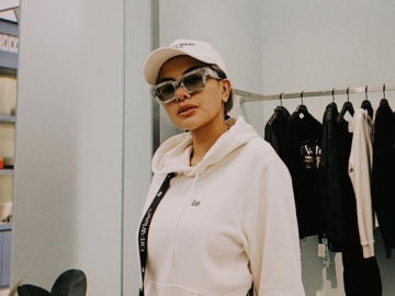 Sudah Sebulan Akun IG Belum Kembali, Nikita Mirzani Ungkap Rugi Sampai Miliaran Rupiah