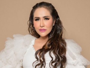 Ratu Meta Menangis Kala Ungkap Pesan Terakhir Sang Ayahanda Sebelum Meninggal Dunia