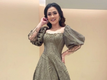 Sempat Khawatir, Vega Darwanti Akhirnya Ngaku Siap Suntik Vaksin Covid-19