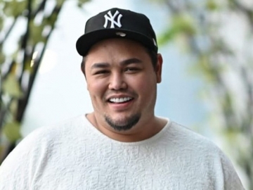 Raffi Ahmad Kepergok Keluyuran Usai Divaksin, Ivan Gunawan Tak Ingin Hakimi Karena Alasan Ini