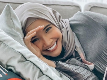 Pajang Hasil USG Buah Hati, Zaskia Sungkar Ungkap Harus Kurangi Makanan Ini Demi Lahiran Normal